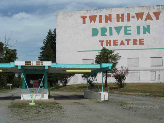 Twin Hi-Way Drive-In - 2013 Photo (newer photo)